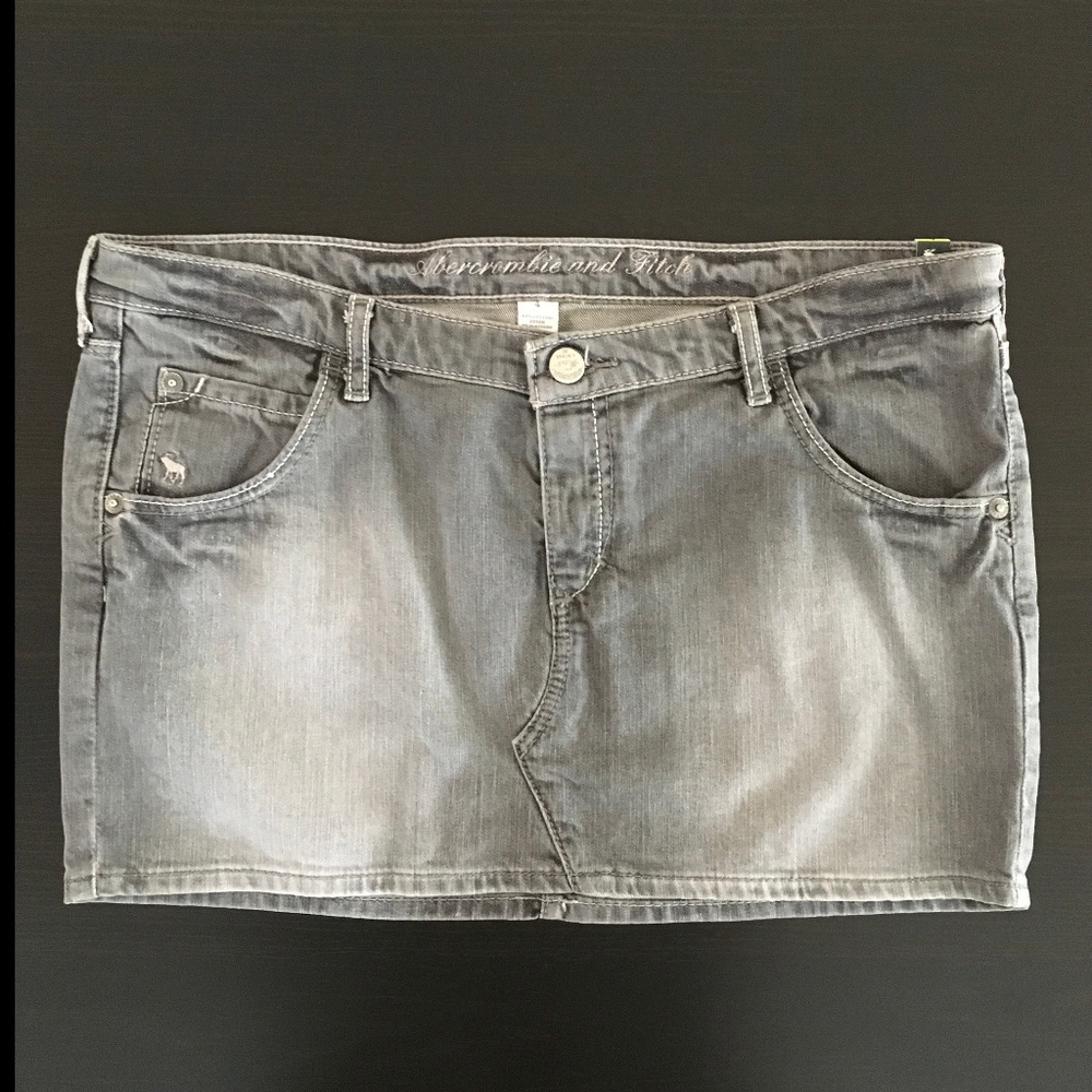 NWT Abercrombie & Fitch Black Denim Mini Skirt, 4